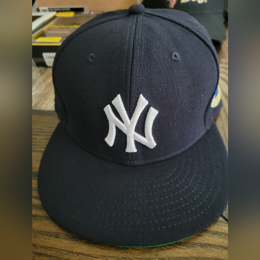 New York Yankees 1962 World Series MLB Baseball New Era 59Fifty Fitted Cap, 8